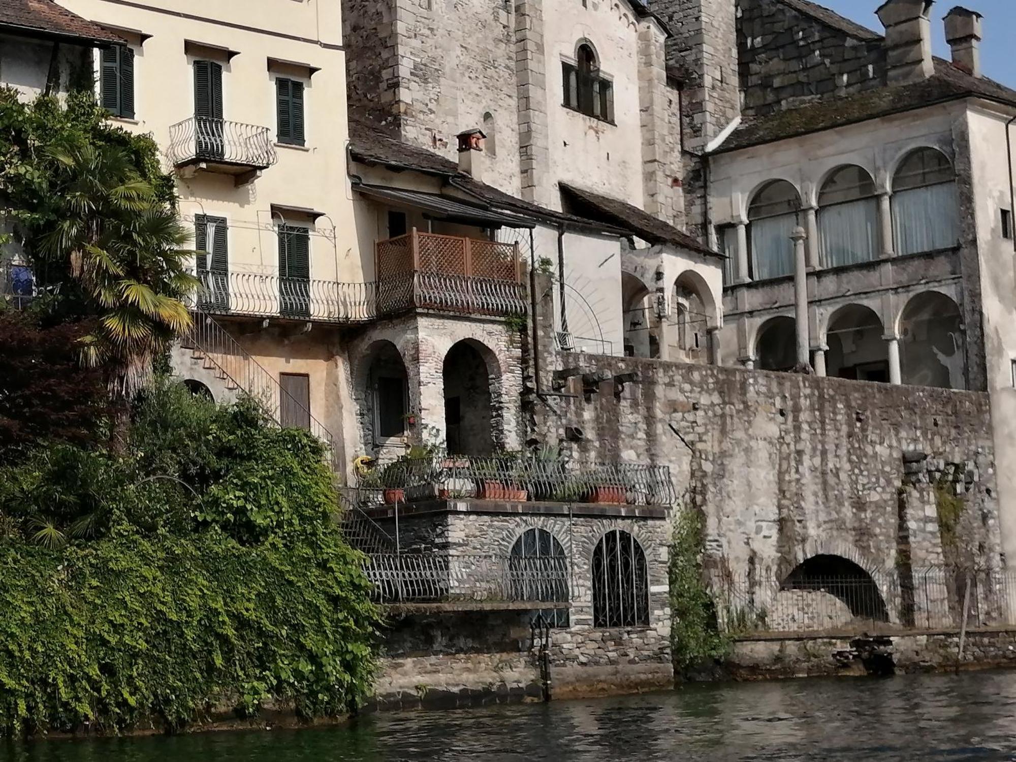 Il Sasso Appartamento Orta San Giulio Pokoj fotografie